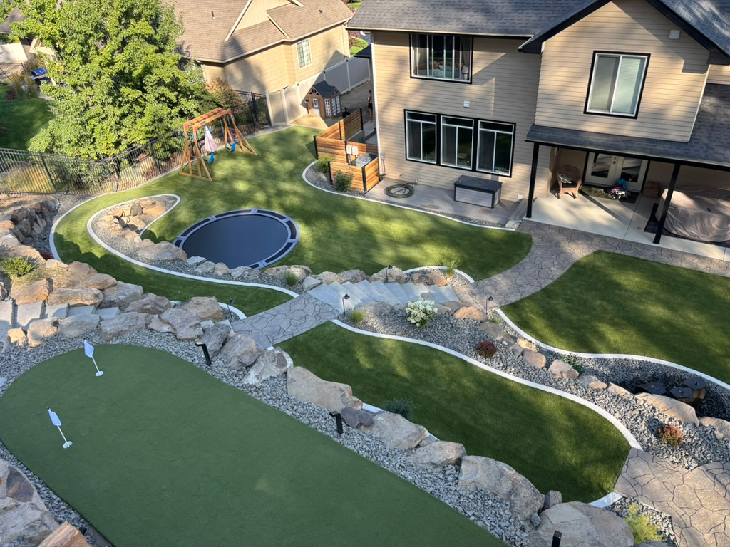 Eagle ridge slope artificial turf in residential area.